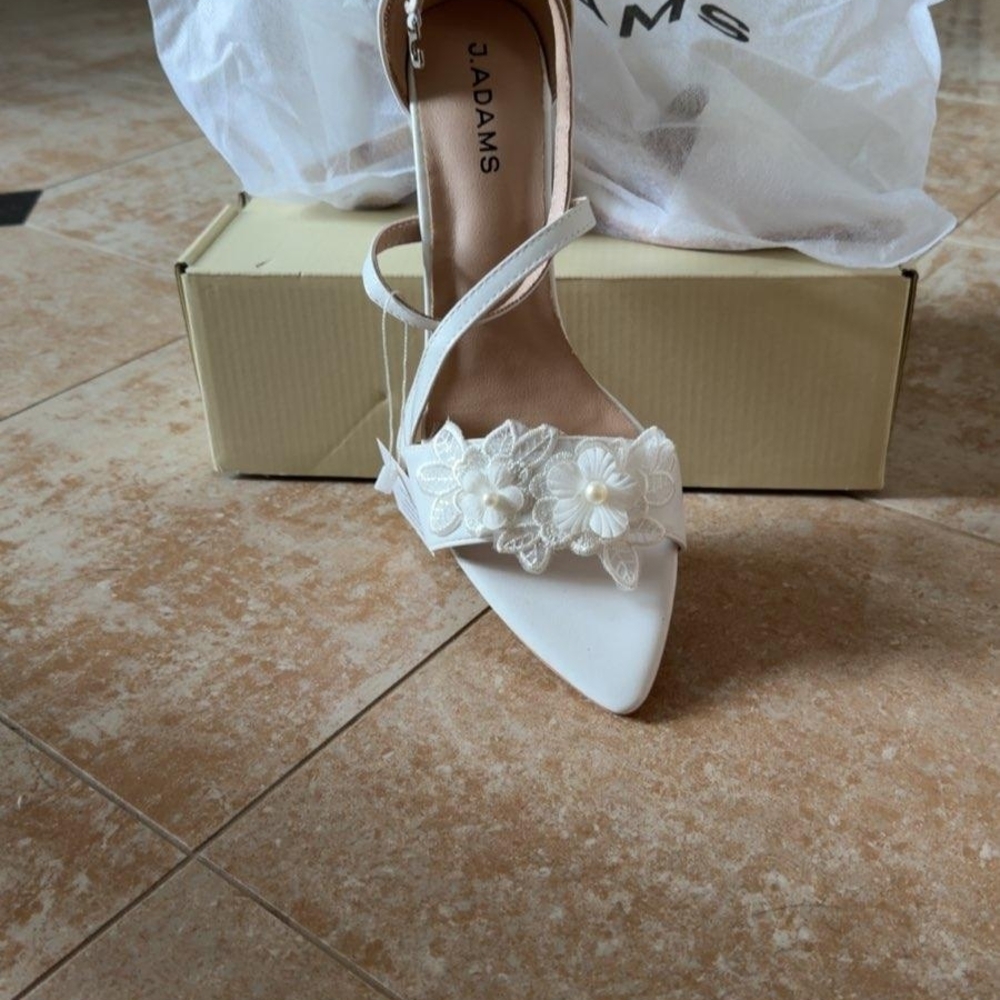 Adams Women's Cream‎ Floral Heels